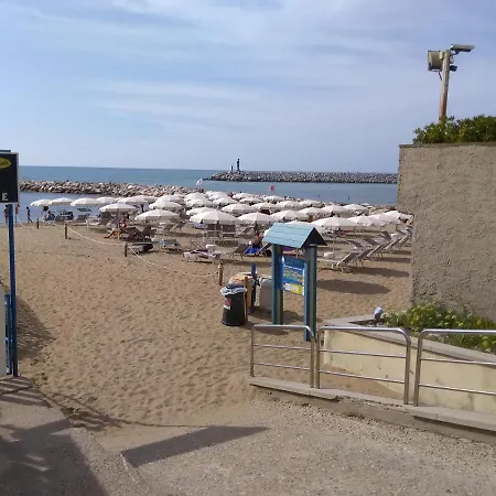 Costa Degli Etruschi Villa San Vincenzo Exterior photo